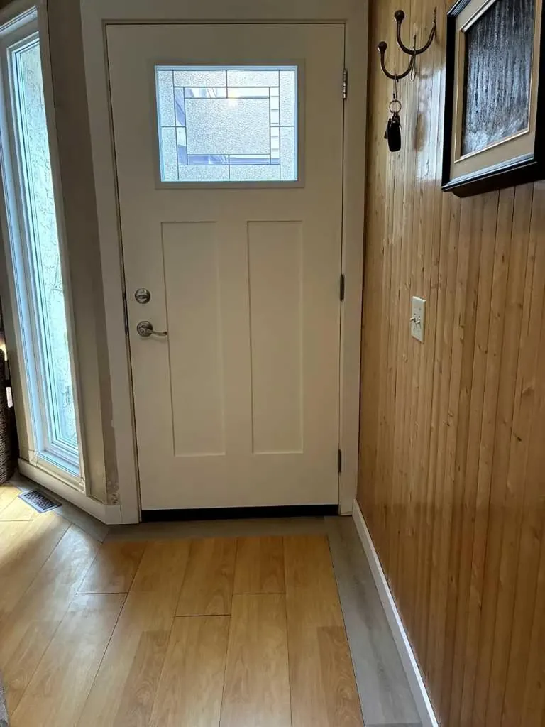 5404 10 Avenue SE Calgary AB T2A 5G4