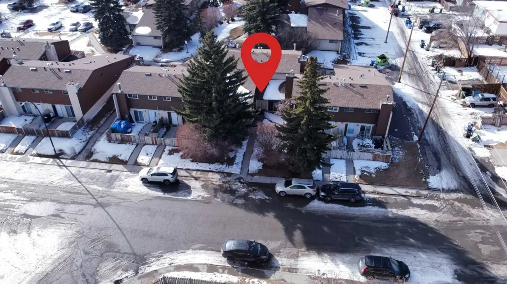 5404 10 Avenue SE Calgary AB T2A 5G4