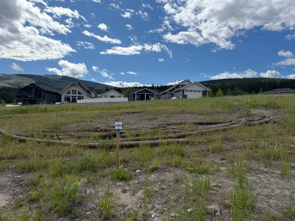 433 Lily Avenue Nordegg AB T0M 2H0