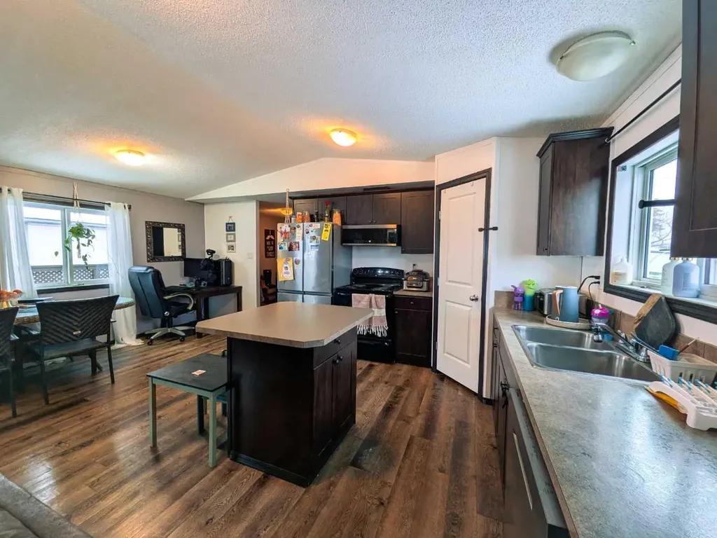 4523 51 Street Rycroft AB T0H3A0