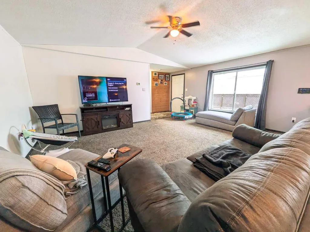 4523 51 Street Rycroft AB T0H3A0