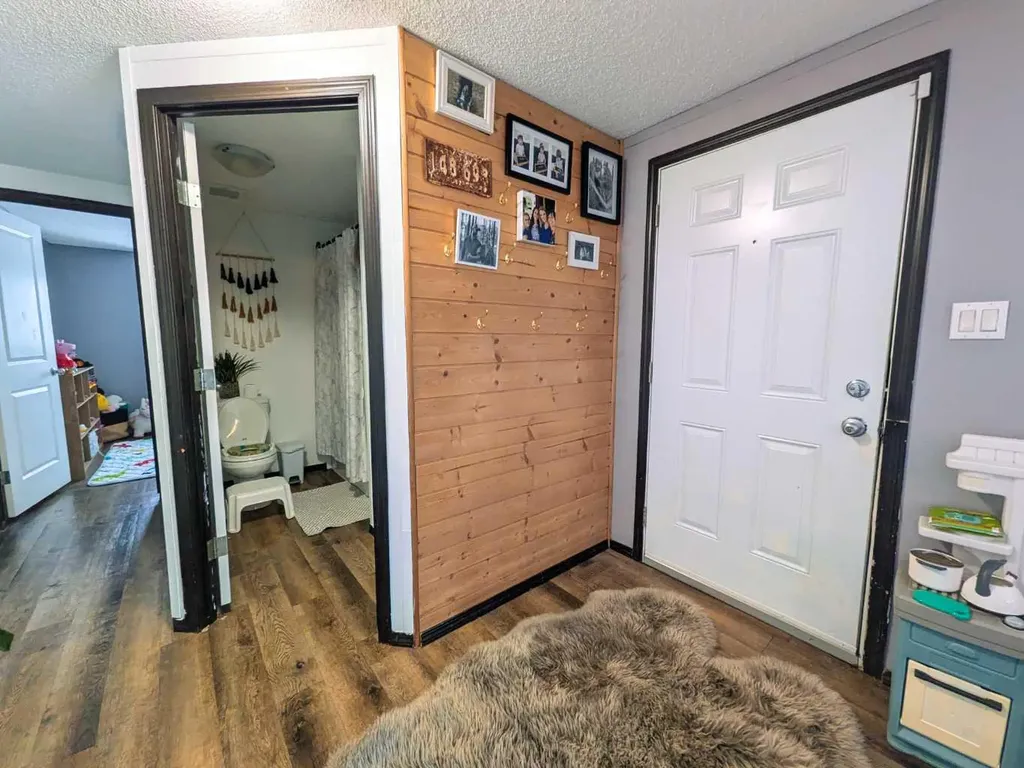 4523 51 Street Rycroft AB T0H3A0