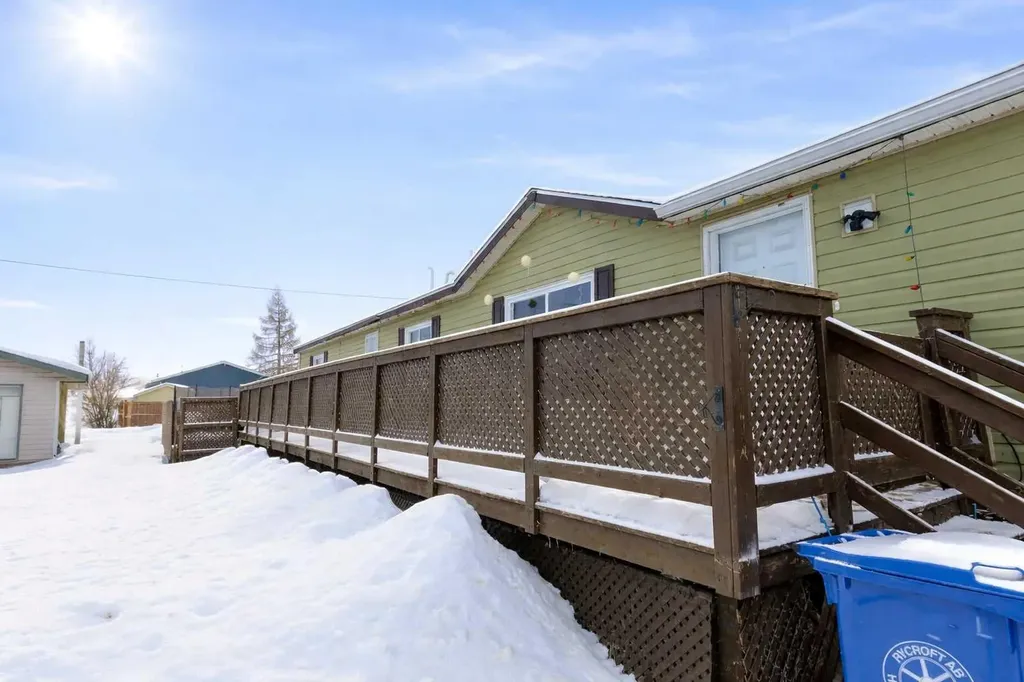 4523 51 Street Rycroft AB T0H3A0