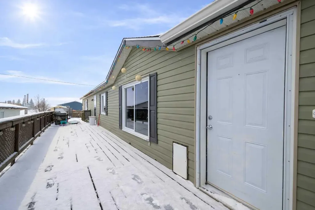 4523 51 Street Rycroft AB T0H3A0