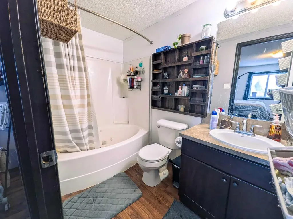 4523 51 Street Rycroft AB T0H3A0