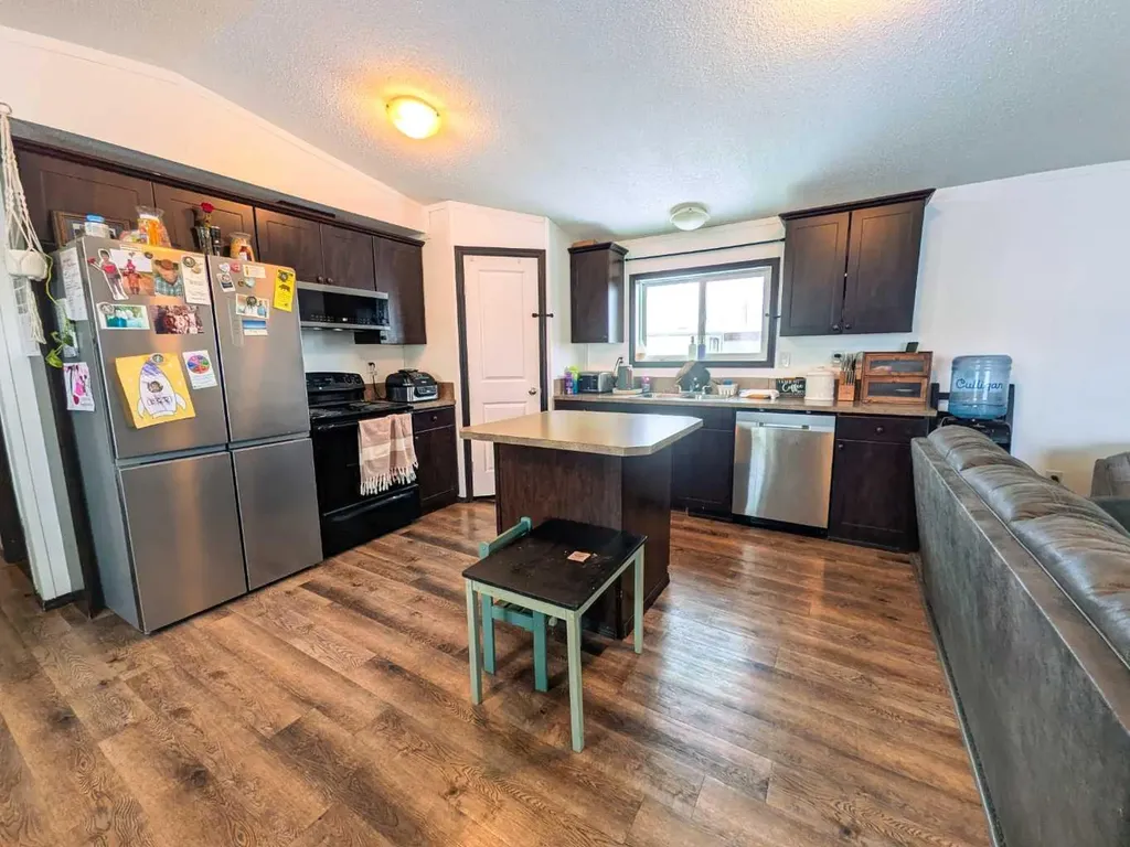4523 51 Street Rycroft AB T0H3A0