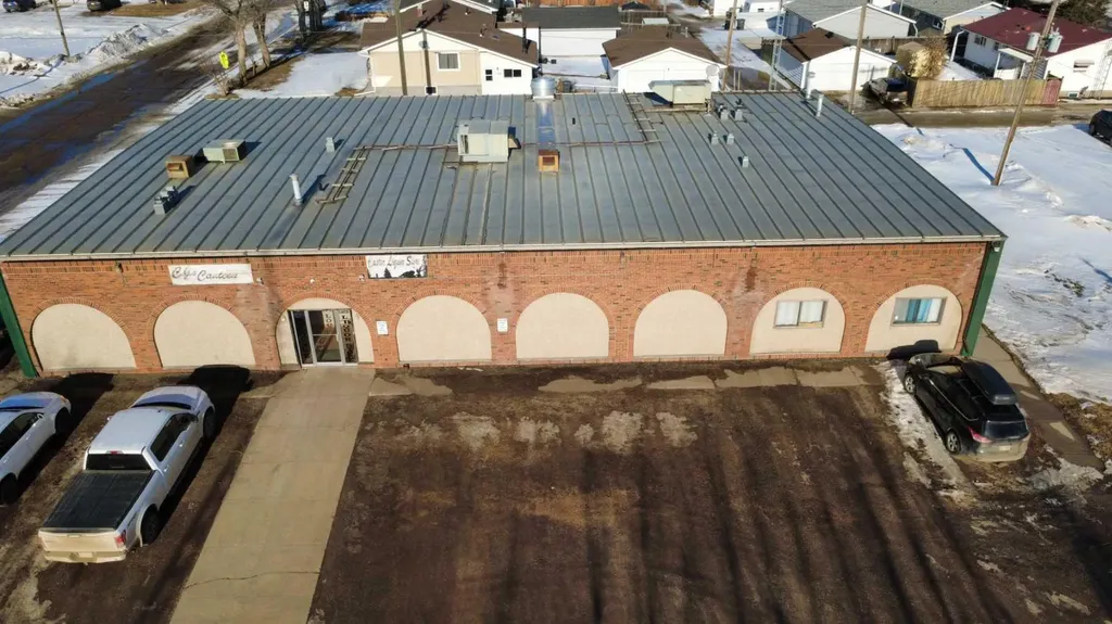 5301 50 Avenue Castor AB T0C0X0