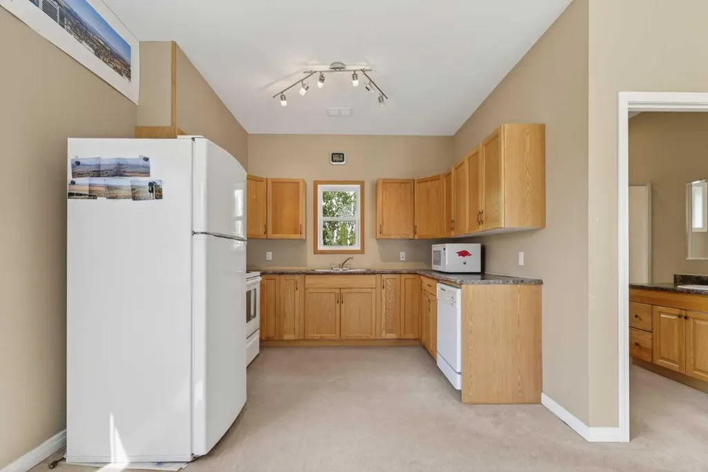 322253 112 Street W Rural Foothills County AB T1S 5H9
