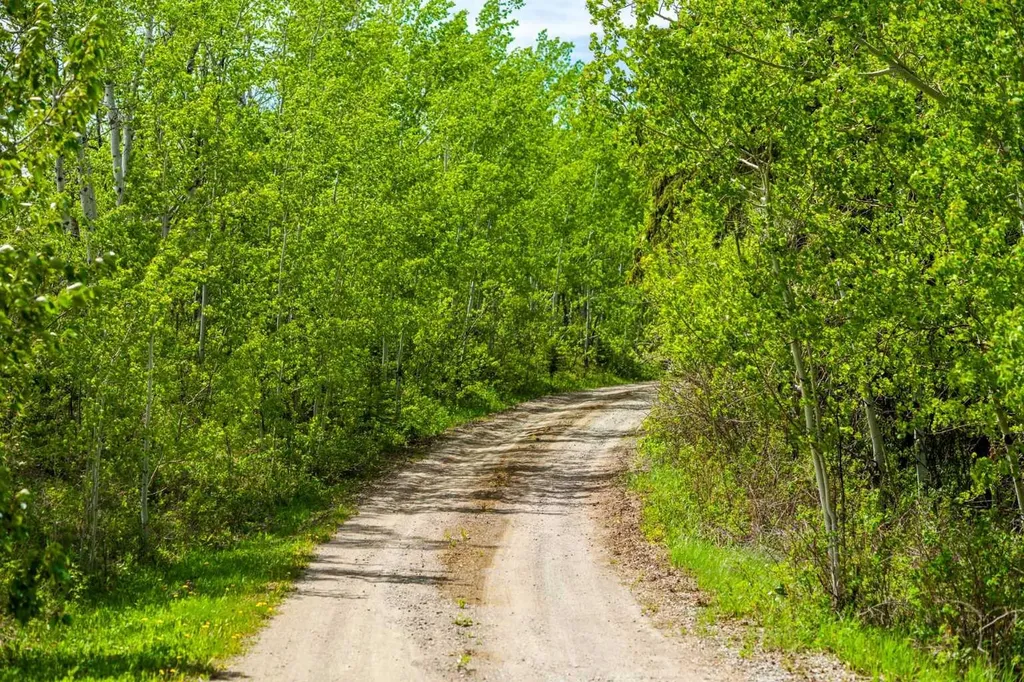 322253 112 Street W Rural Foothills County AB T1S 5H9