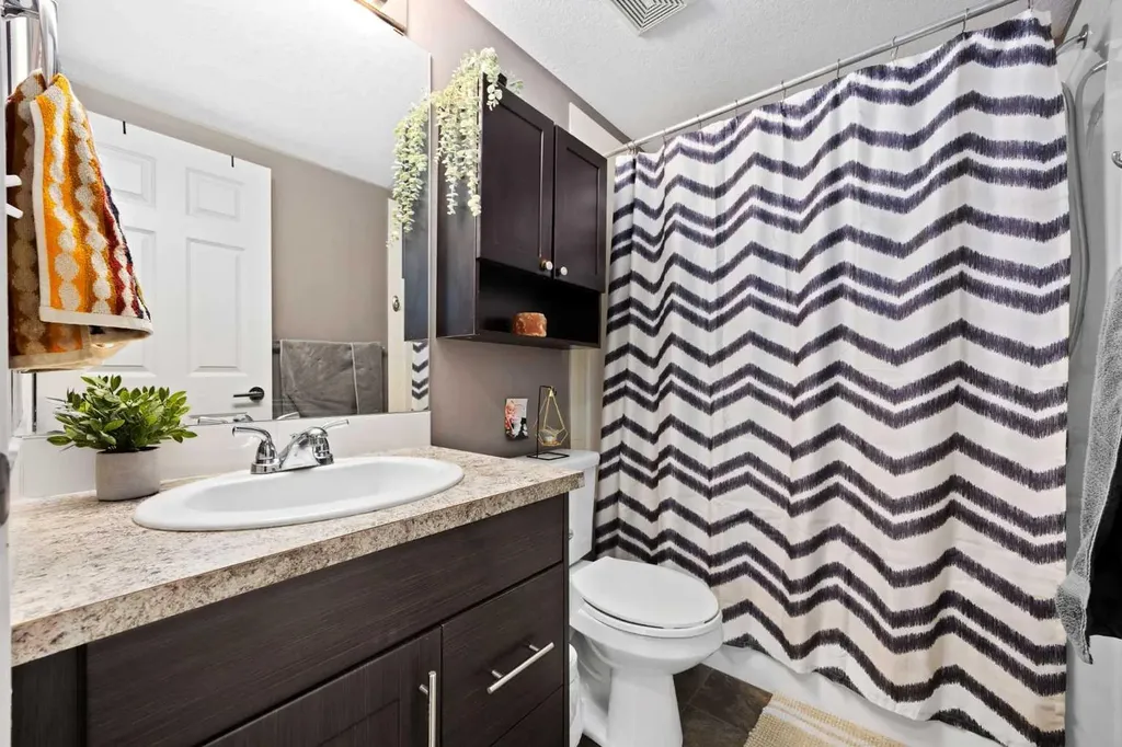 755 Copperpond Boulevard SE Calgary AB T2Z 4R2