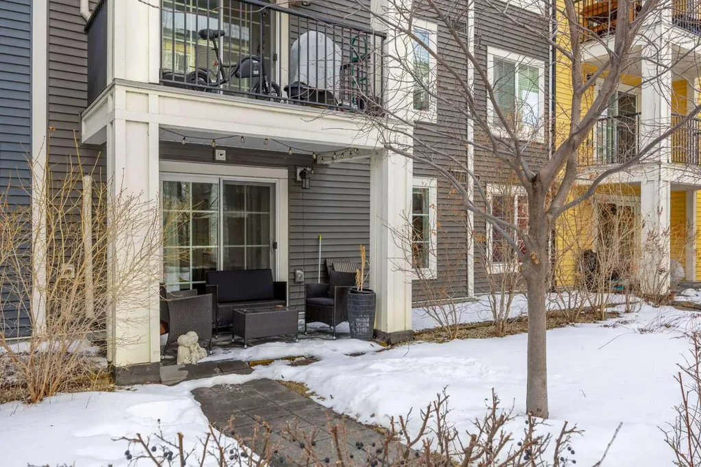 755 Copperpond Boulevard SE Calgary AB T2Z 4R2