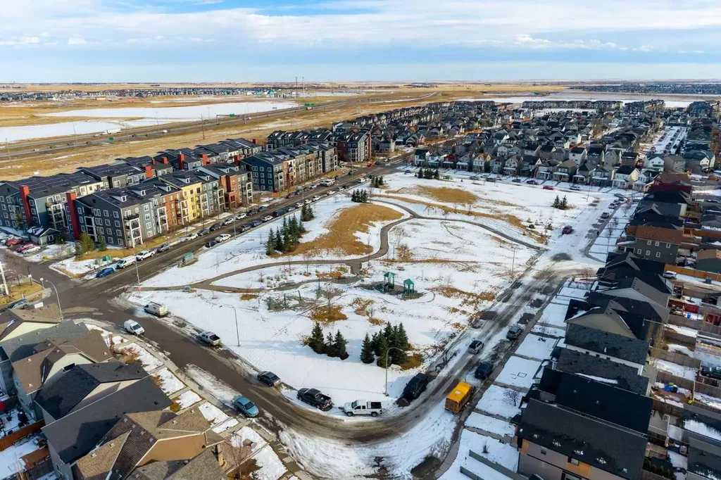 755 Copperpond Boulevard SE Calgary AB T2Z 4R2