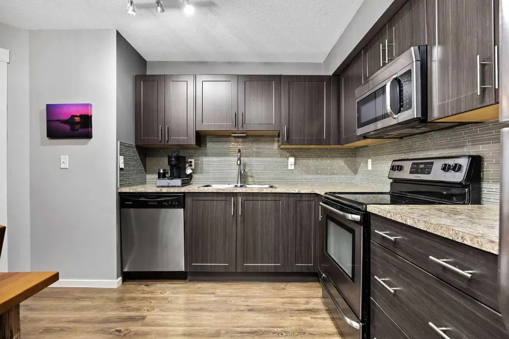 755 Copperpond Boulevard SE Calgary AB T2Z 4R2