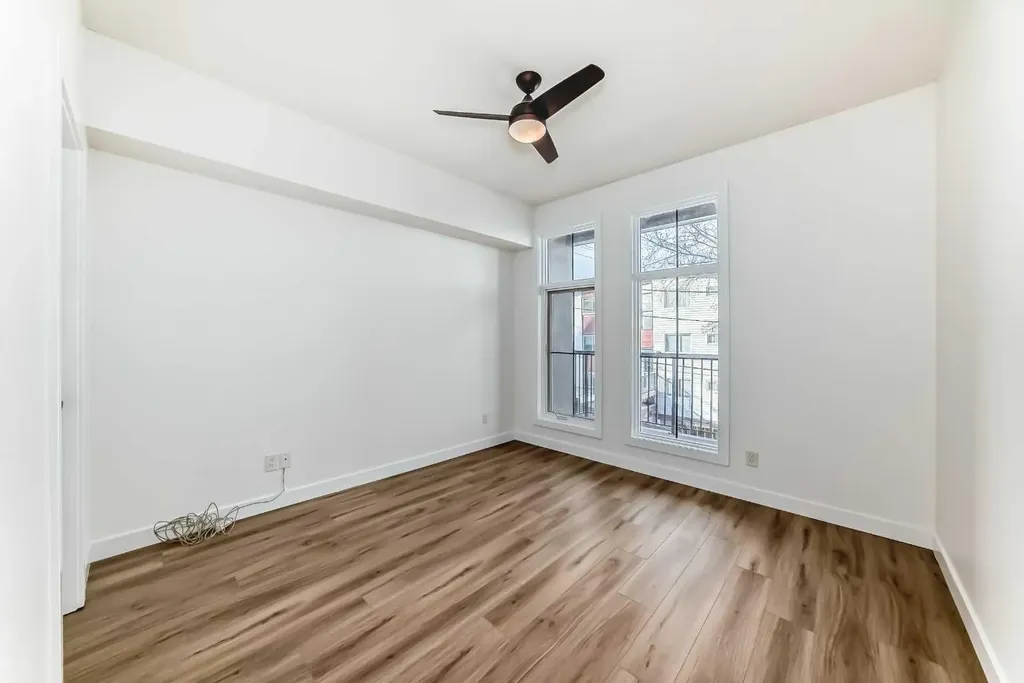 2307 14 Street SW Calgary AB T2T3T5