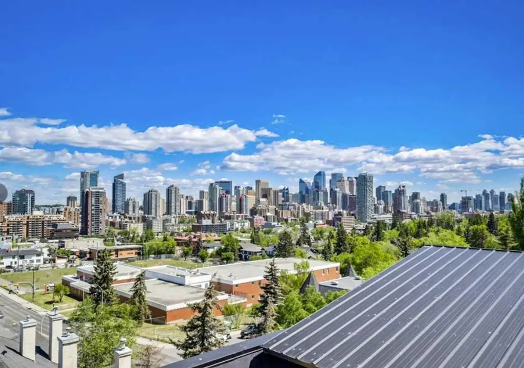 2307 14 Street SW Calgary AB T2T3T5