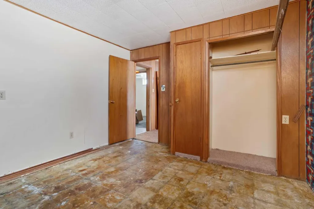 5316 55 Avenue Viking AB T0B 4N0