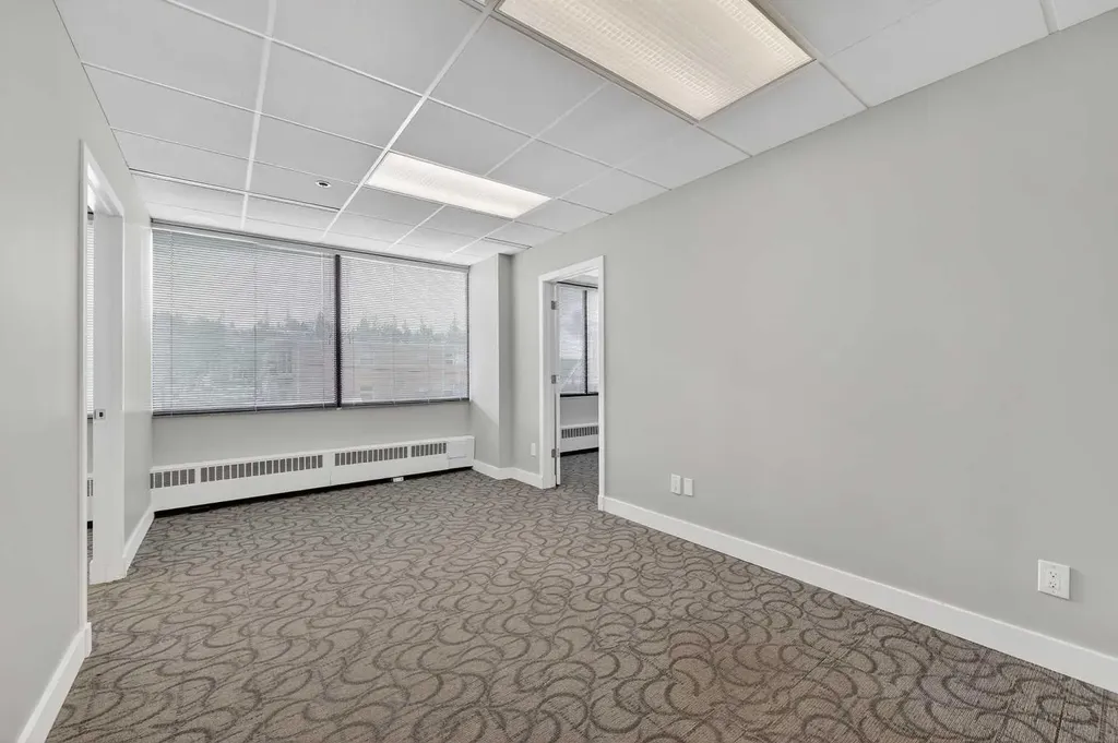 1109 17 Avenue SW Calgary AB T2T 0B4