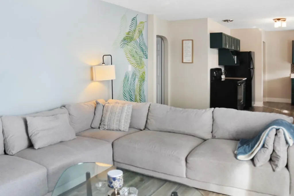 5110 51 Street Daysland AB T0B 1A0