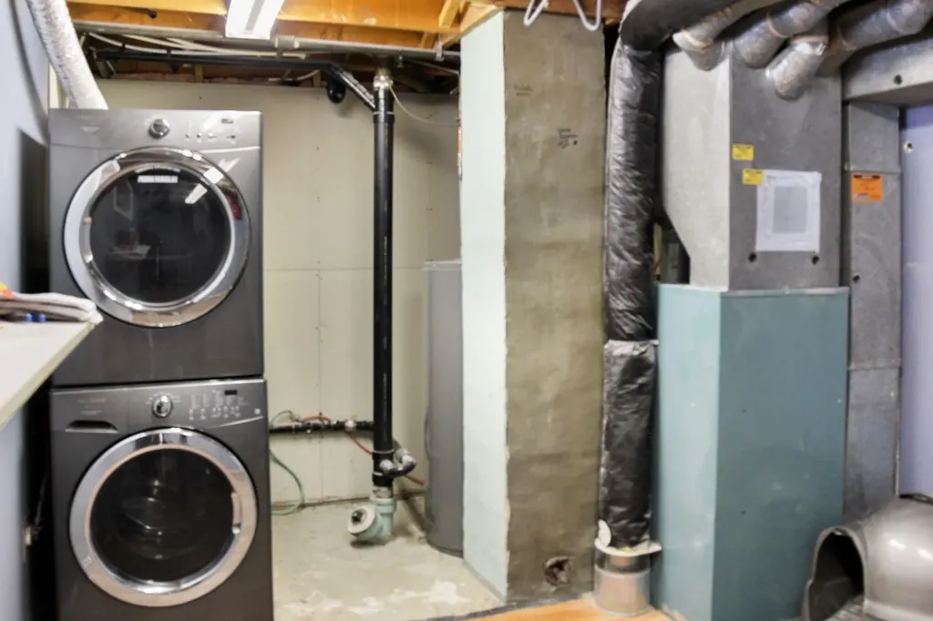 5110 51 Street Daysland AB T0B 1A0