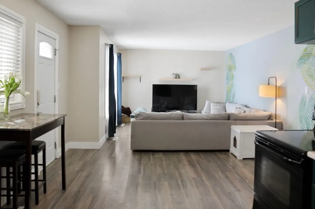 5110 51 Street Daysland AB T0B 1A0