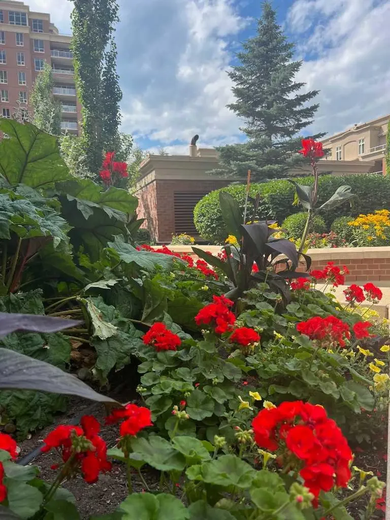 600 Princeton Way SW Calgary AB T2P 5N4