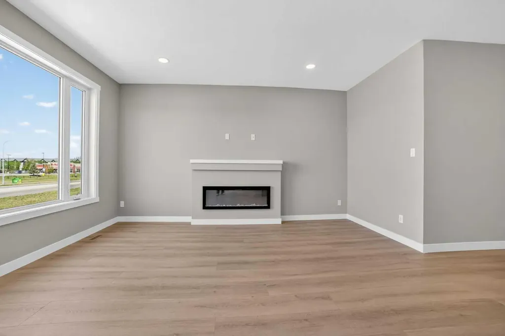 409 Rivergrove Chase W Lethbridge AB T1K 8E9