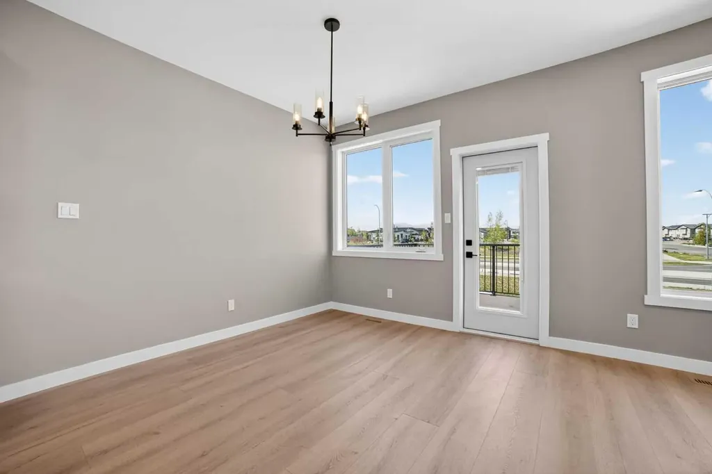 409 Rivergrove Chase W Lethbridge AB T1K 8E9