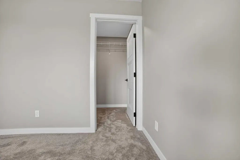409 Rivergrove Chase W Lethbridge AB T1K 8E9