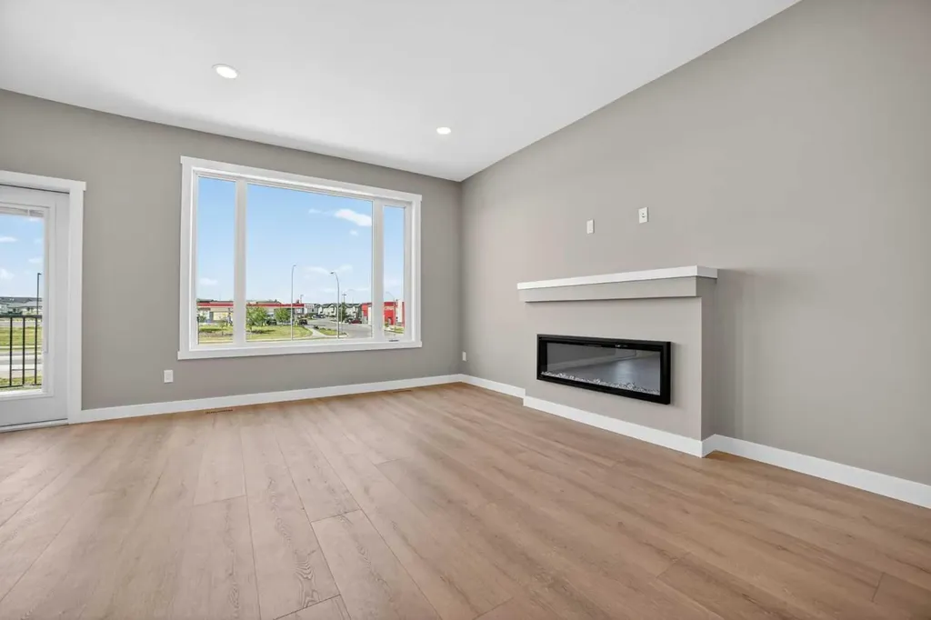 409 Rivergrove Chase W Lethbridge AB T1K 8E9