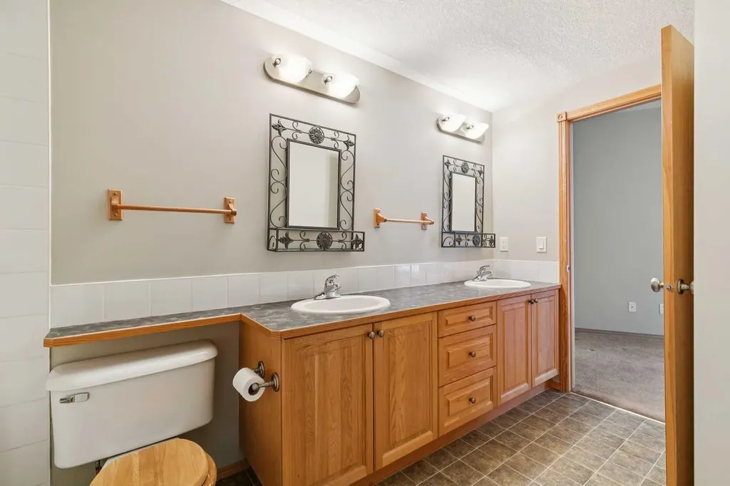 151 Country Village Road NE Calgary AB T3K 5X5
