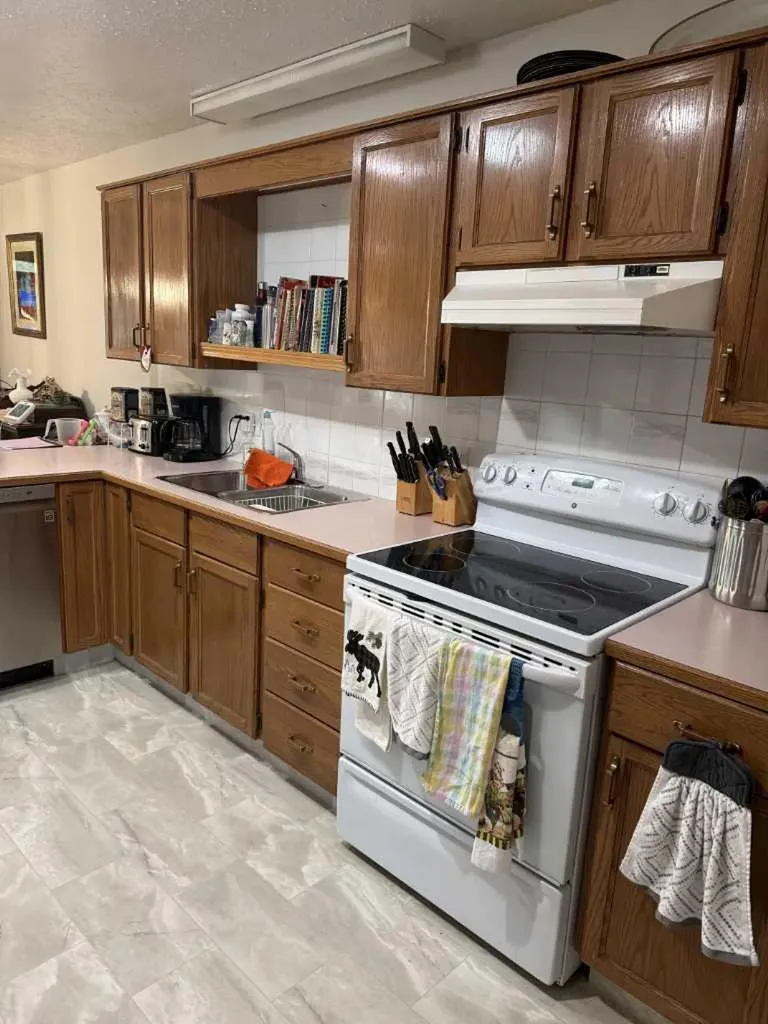 4102 Silverpark Estates Close Olds AB T4H1B4