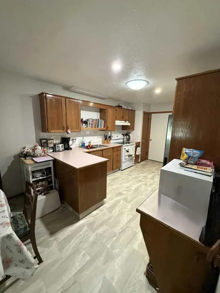 4102 Silverpark Estates Close Olds AB T4H1B4