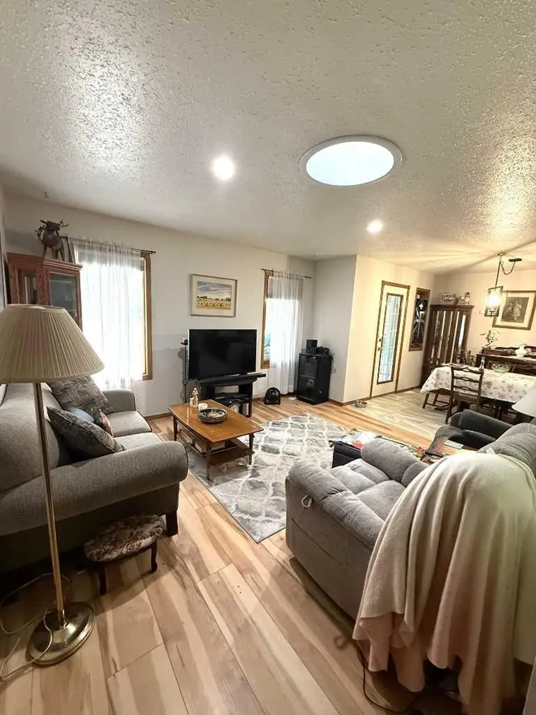 4102 Silverpark Estates Close Olds AB T4H1B4