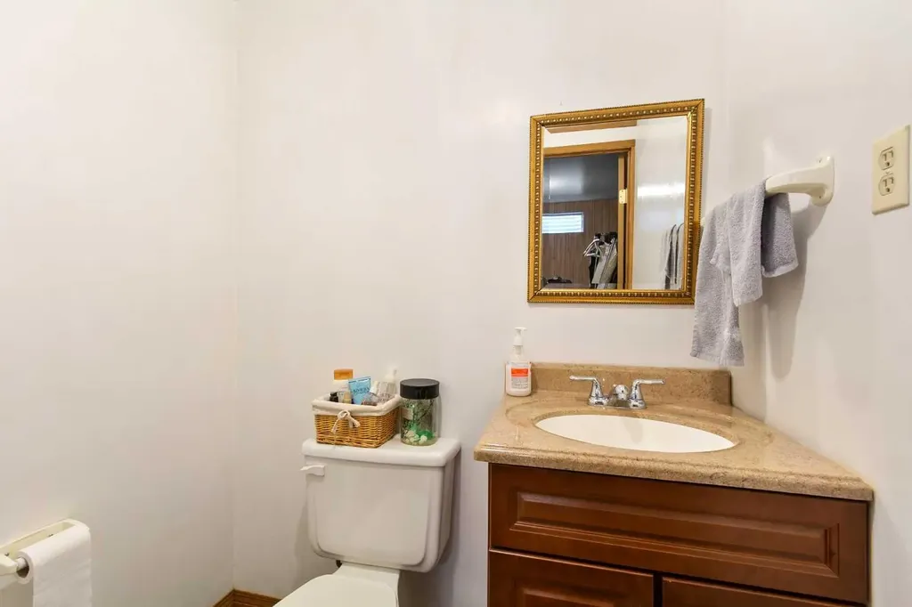 4102 Silverpark Estates Close Olds AB T4H1B4