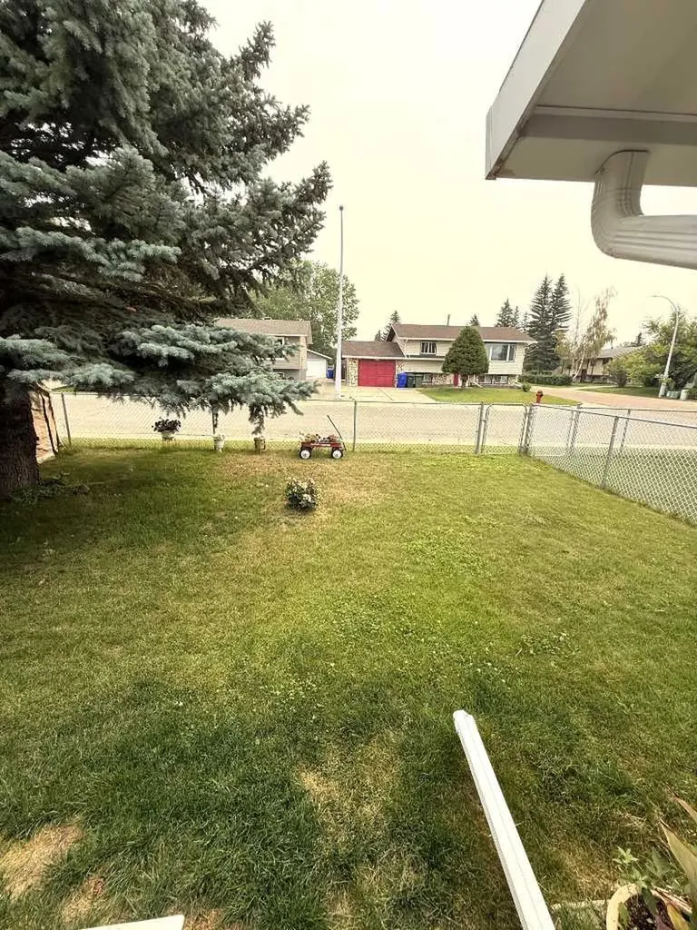 4102 Silverpark Estates Close Olds AB T4H1B4