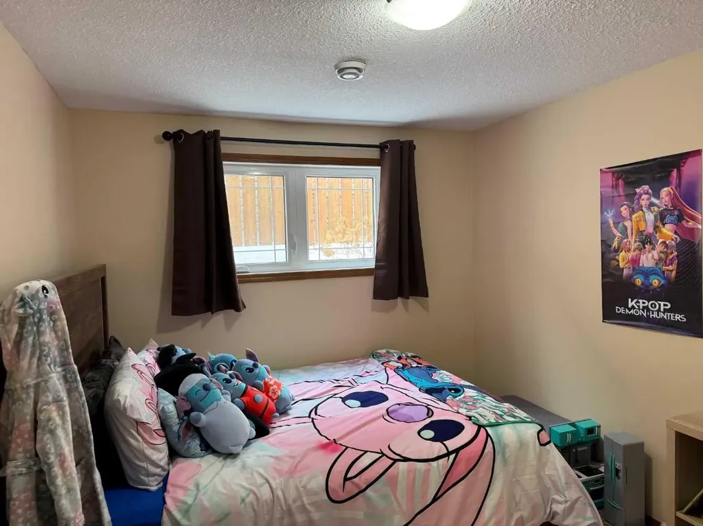 2608B 11 Avenue Wainwright AB T9W 1W2