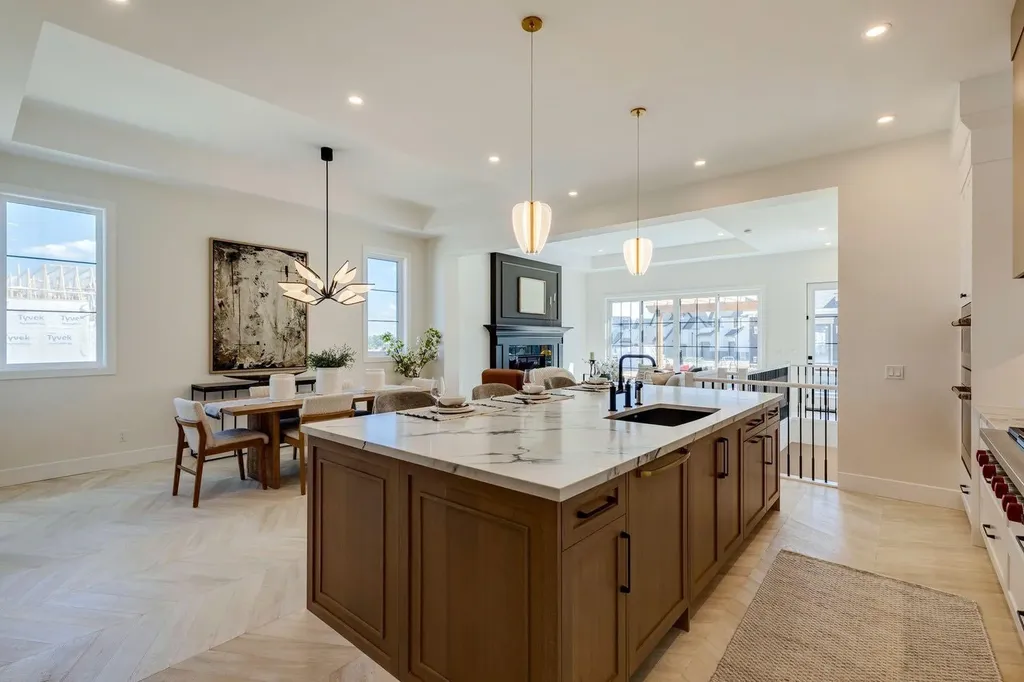 15 Normandy Lane SW Calgary AB T3E 7K1