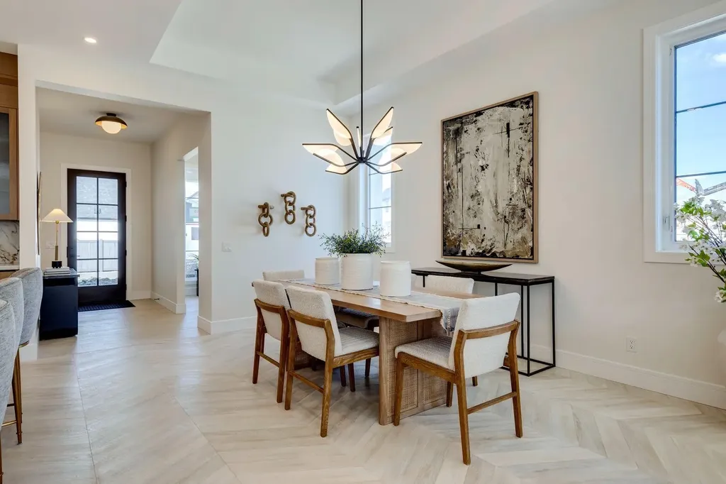 15 Normandy Lane SW Calgary AB T3E 7K1