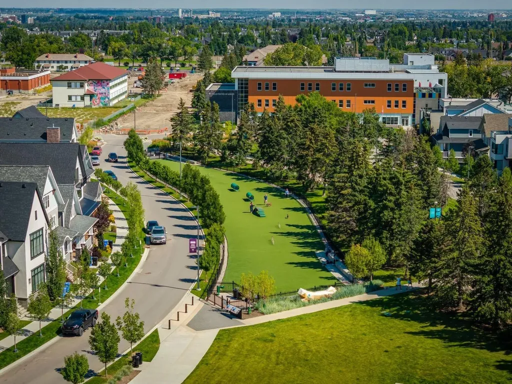 15 Normandy Lane SW Calgary AB T3E 7K1