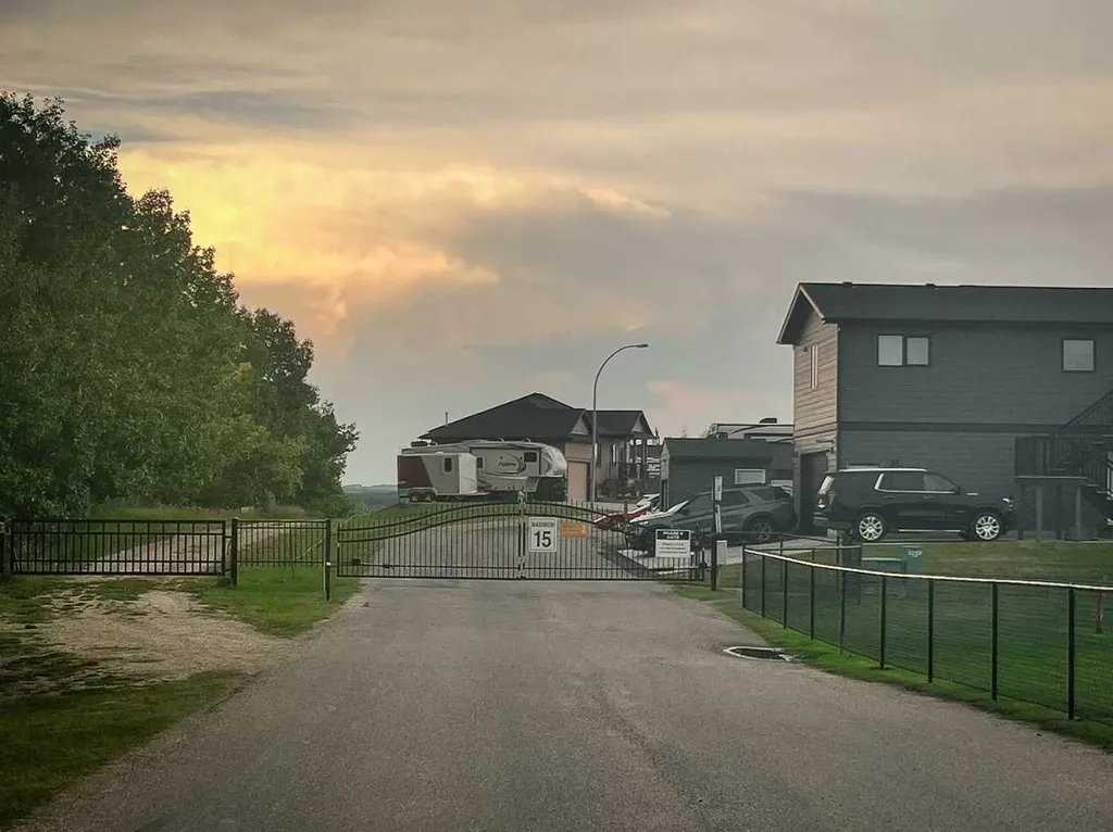 25054 South Pine Lake Road Rural Red Deer County AB T0M 1R0