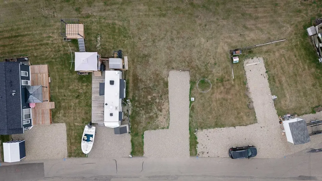25054 South Pine Lake Road Rural Red Deer County AB T0M 1R0