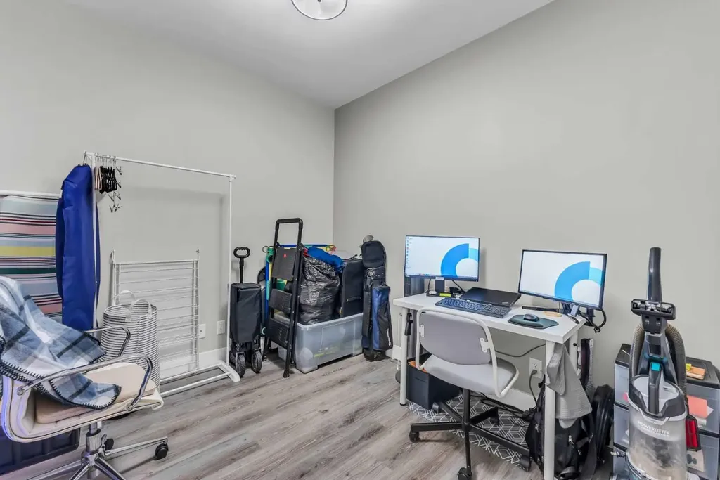 515 4 Avenue NE Calgary AB T2E0J9