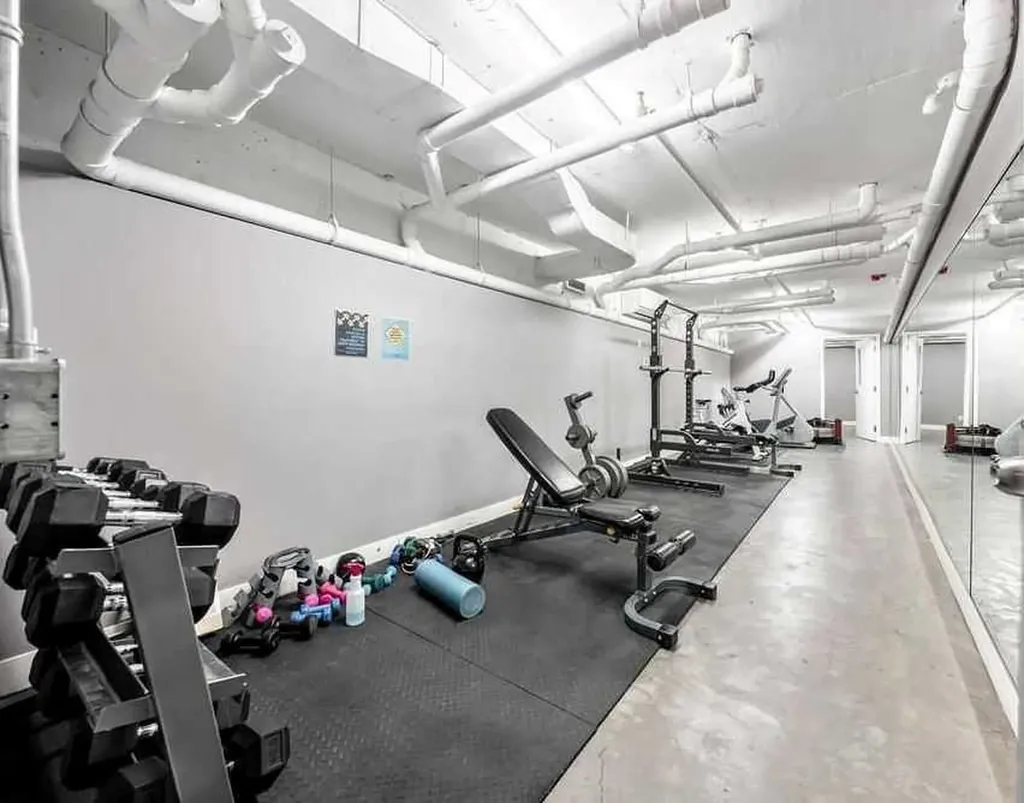 515 4 Avenue NE Calgary AB T2E0J9