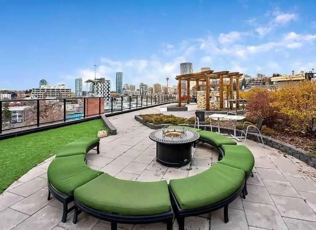 515 4 Avenue NE Calgary AB T2E0J9