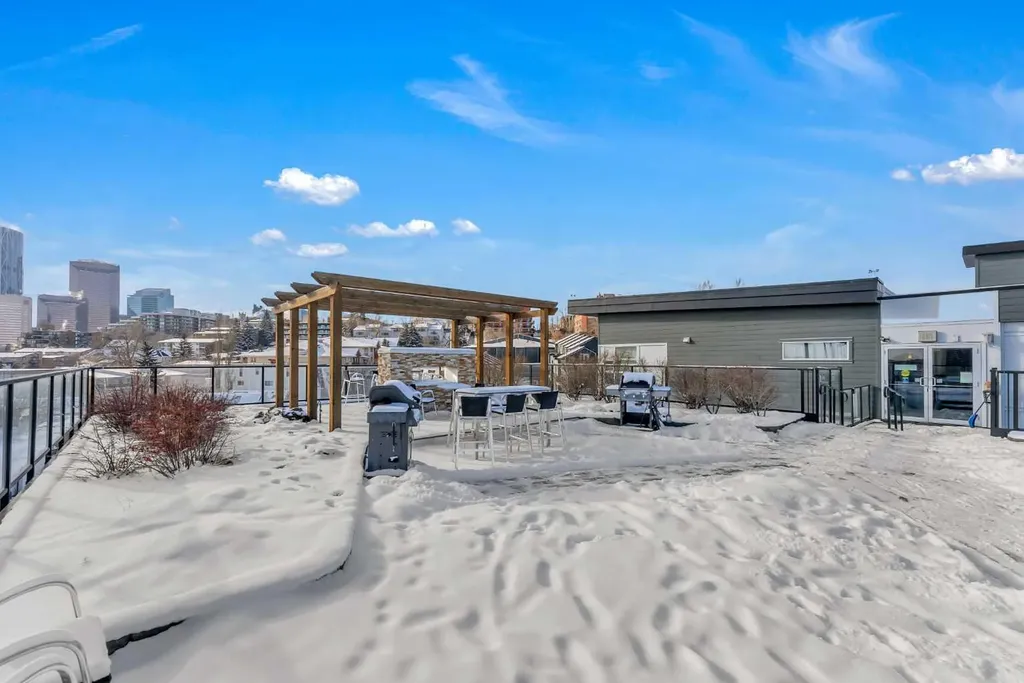 515 4 Avenue NE Calgary AB T2E0J9