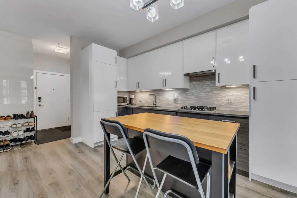 515 4 Avenue NE Calgary AB T2E0J9