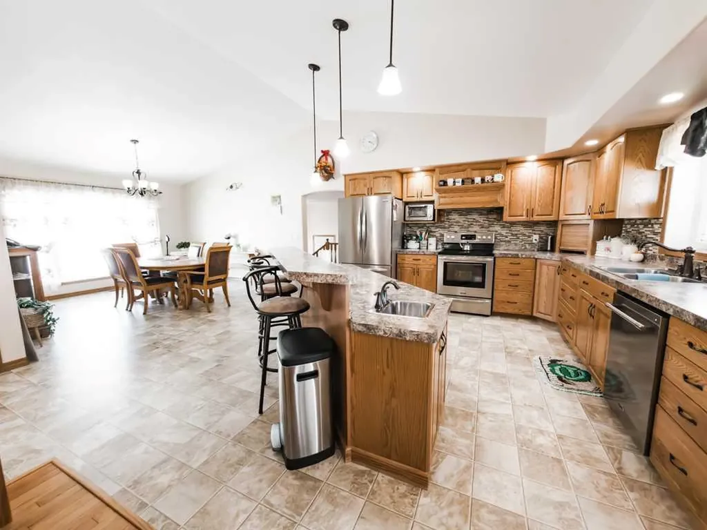 9910 95 Street La Crete AB T0H2H0