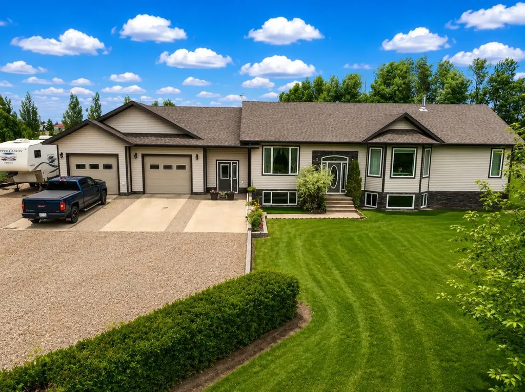 9910 95 Street La Crete AB T0H2H0
