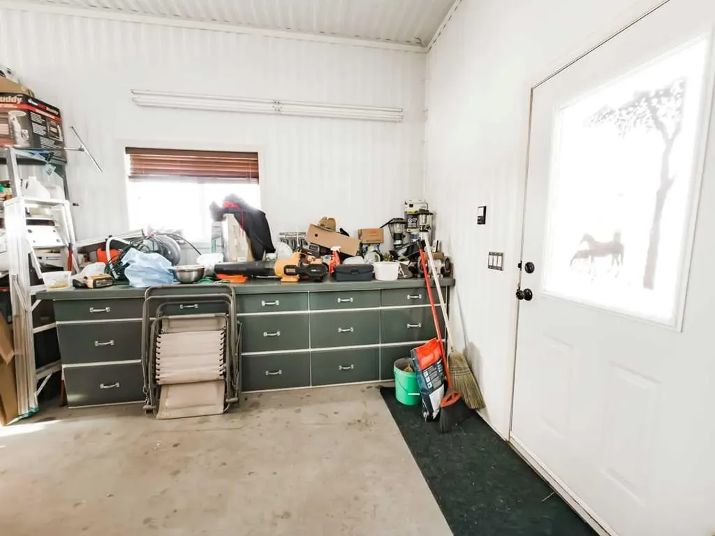9910 95 Street La Crete AB T0H2H0