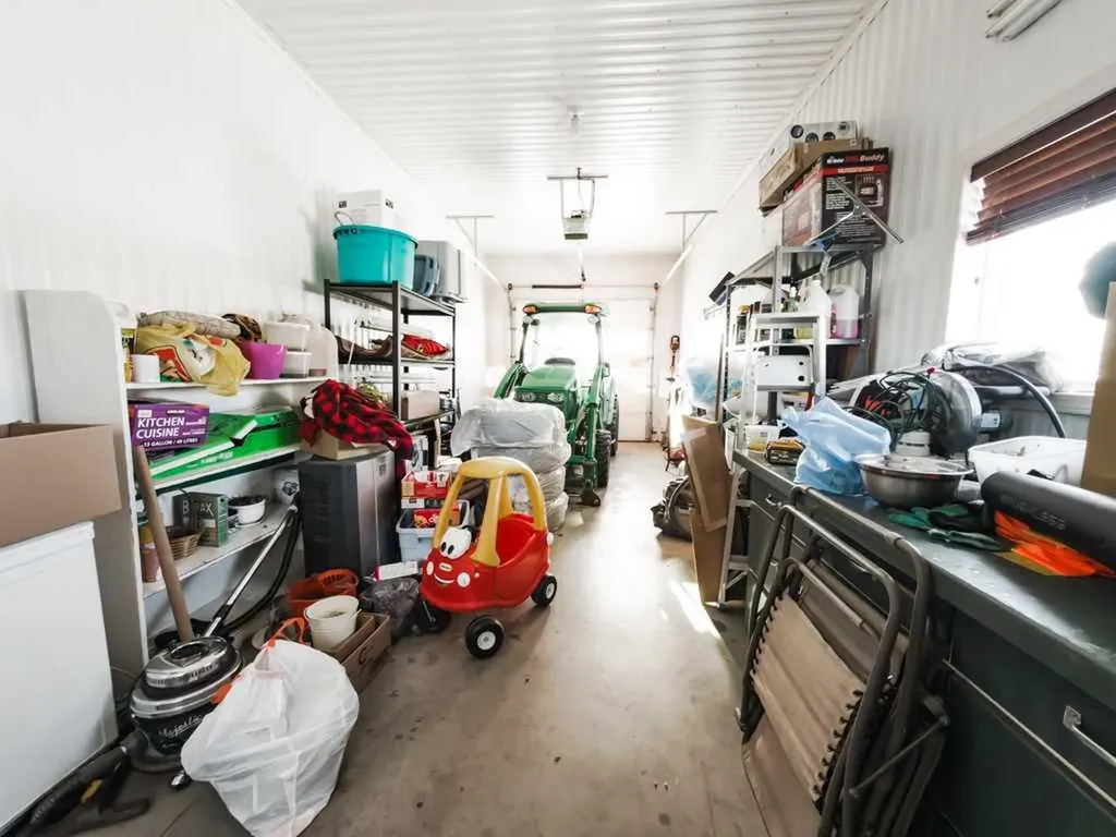 9910 95 Street La Crete AB T0H2H0